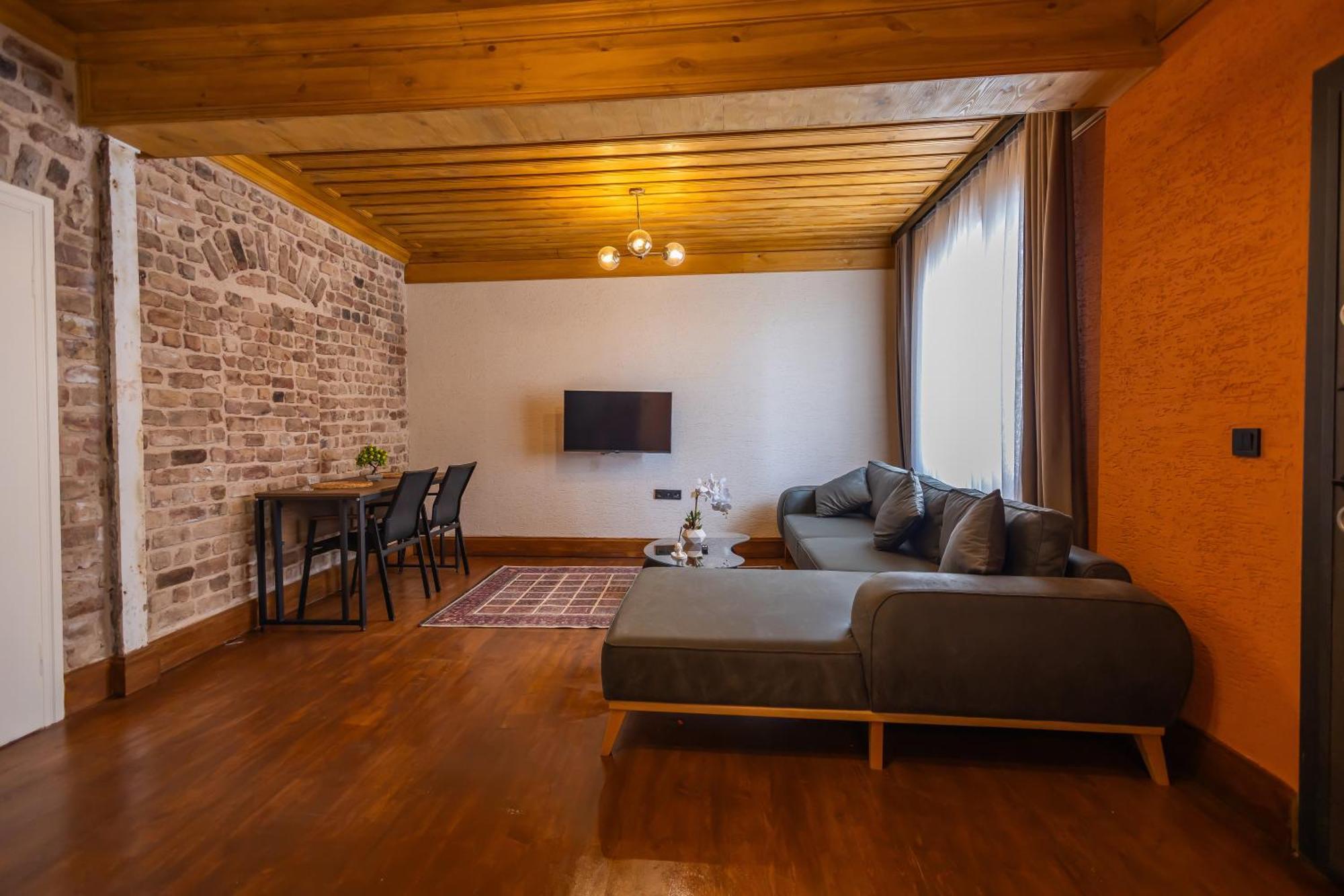 Fragments Hotel — Foto’s 1
